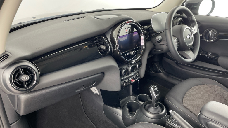 MINI Hatchback 1.5 Cooper Classic 3dr Auto Petrol Hatchback